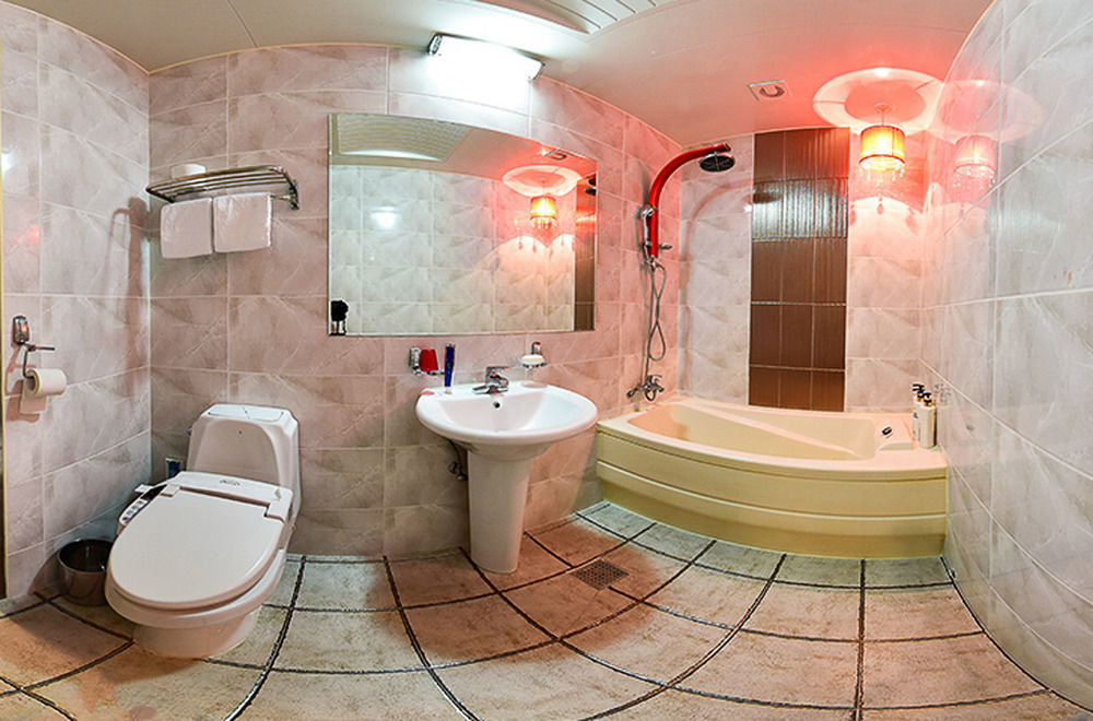 Gwangju Queen Hotel Gwangju Metropolitan City Екстериор снимка