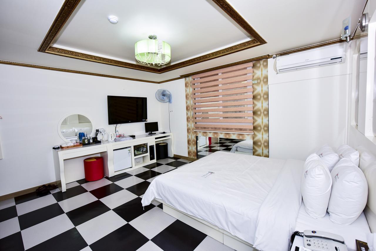 Gwangju Queen Hotel Gwangju Metropolitan City Екстериор снимка